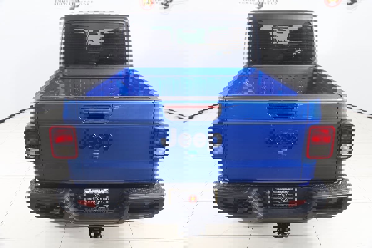 Used 2023 Jeep Gladiator Sport w/ Trailer Tow Package image 48