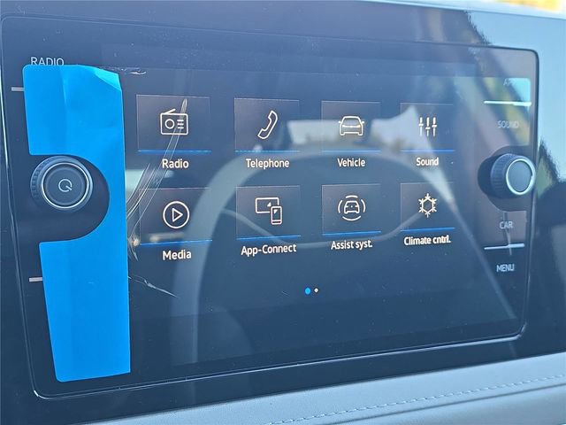 New 2026 Volkswagen Taos SE image 16