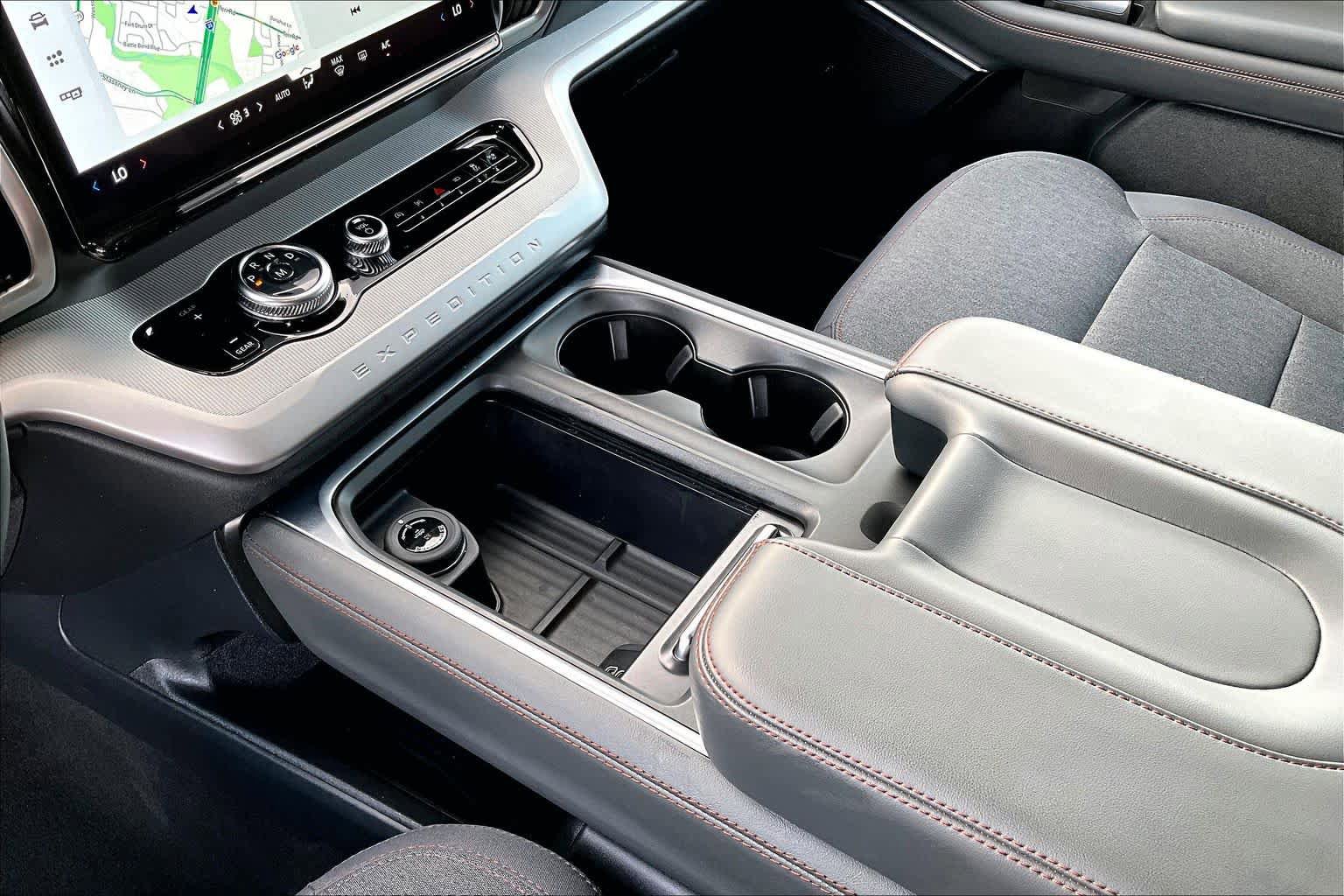Certified 2025 Ford Expedition Max Active RWD image 17