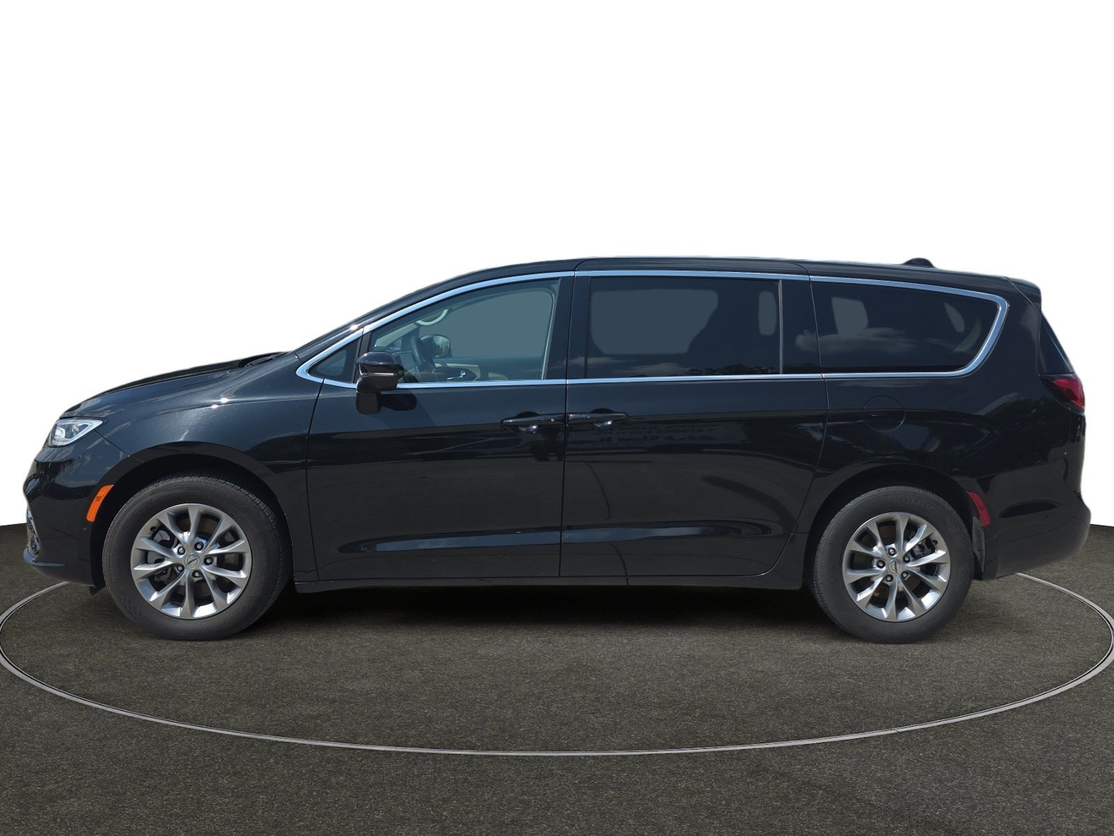 Used 2023 Chrysler Pacifica Touring-L AWD/4WD image 2