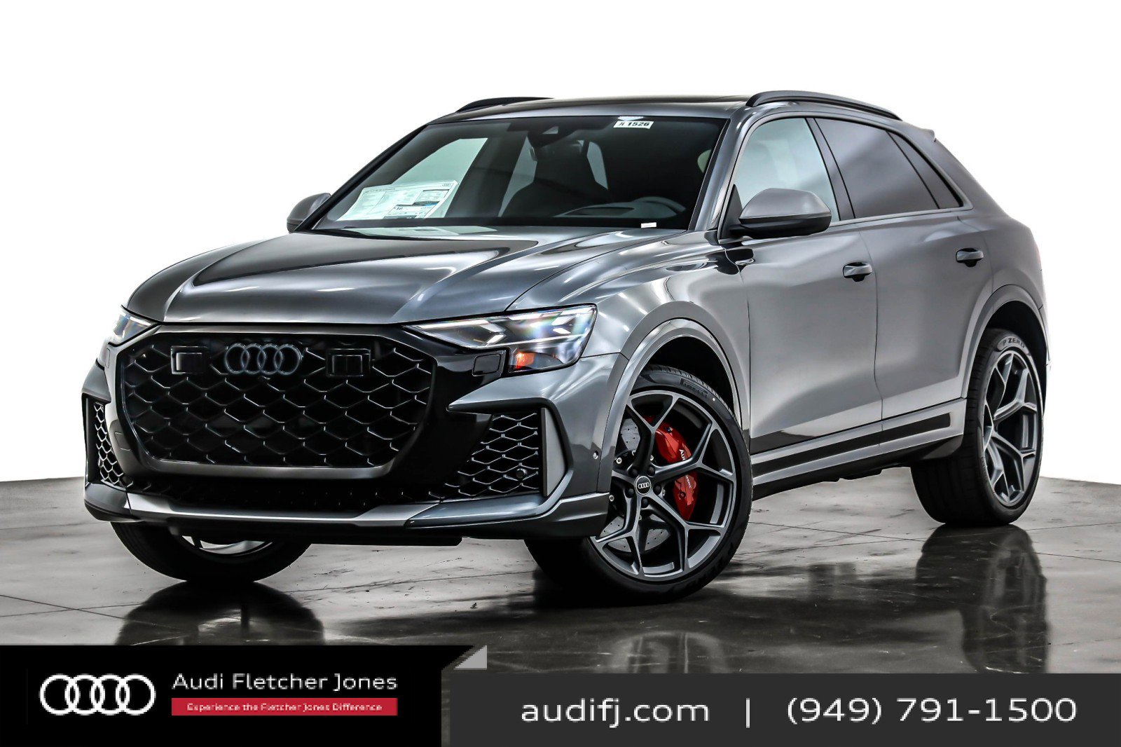 New 2025 Audi RS Q8 performance