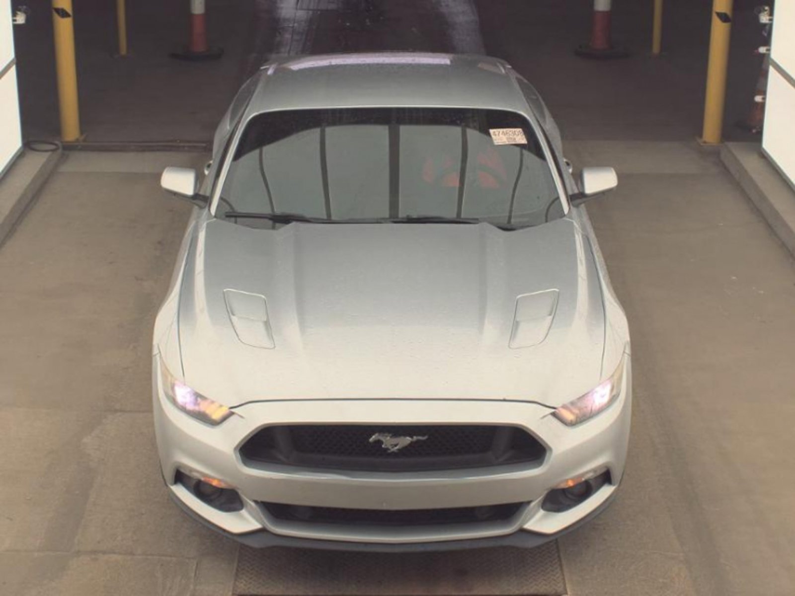 Used 2015 Ford Mustang GT RWD image 2