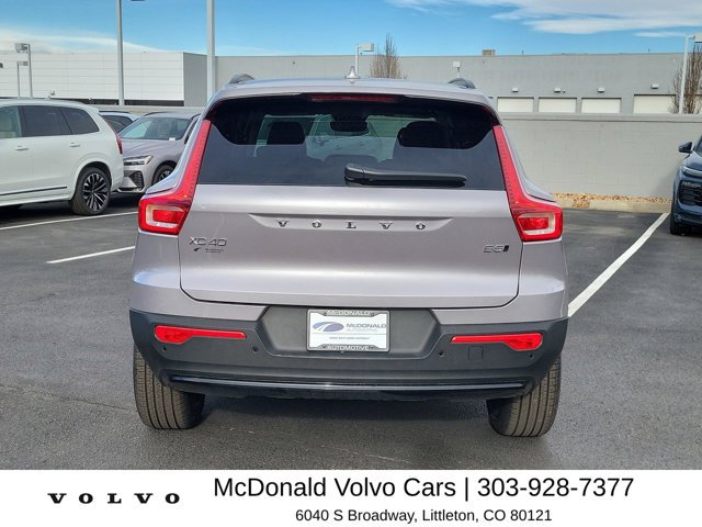 New 2026 Volvo XC40 B5 Ultra w/ Climate Package AWD/4WD image 4