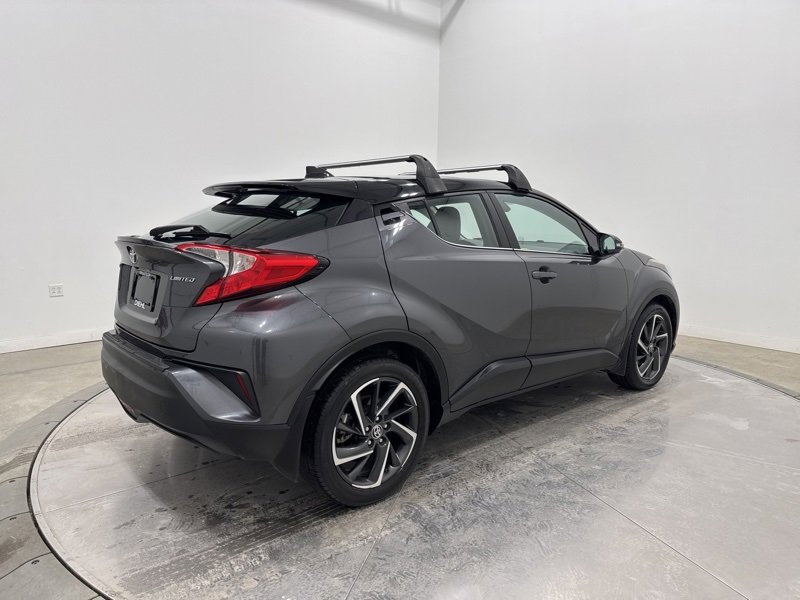 Used 2022 Toyota C-HR Limited image 7