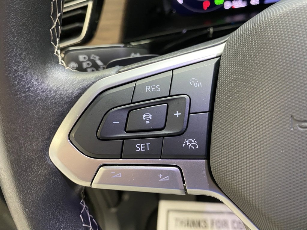 Used 2024 Volkswagen Atlas SE image 22