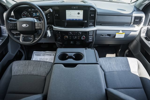 New 2026 Ford F250 XLT w/ FX4 Off-Road Package AWD/4WD image 29