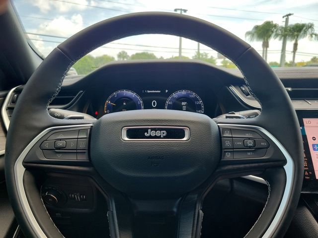 New 2026 Jeep Grand Cherokee L Limited RWD image 18