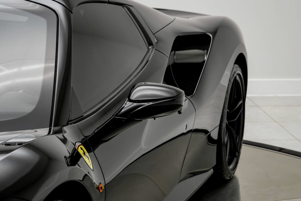 Used 2018 Ferrari 488 Spider RWD image 40