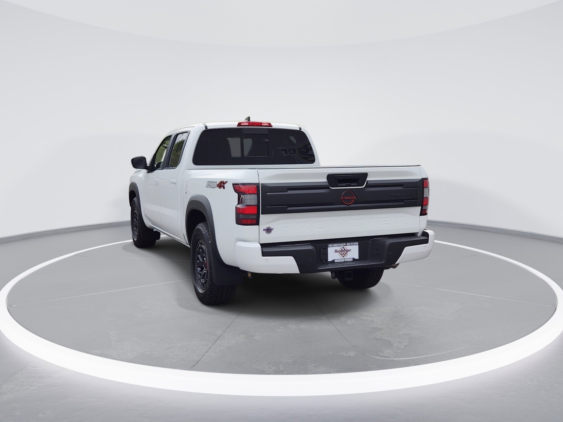 Used 2025 Nissan Frontier PRO-4X w/ Pro Premium Package AWD/4WD image 7