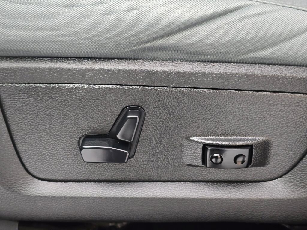 Used 2019 RAM 1500 Big Horn AWD/4WD image 20