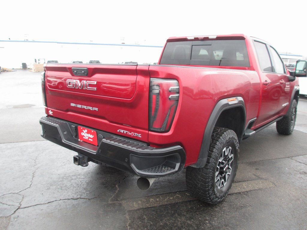 Used 2025 GMC Sierra 2500 AT4X image 6