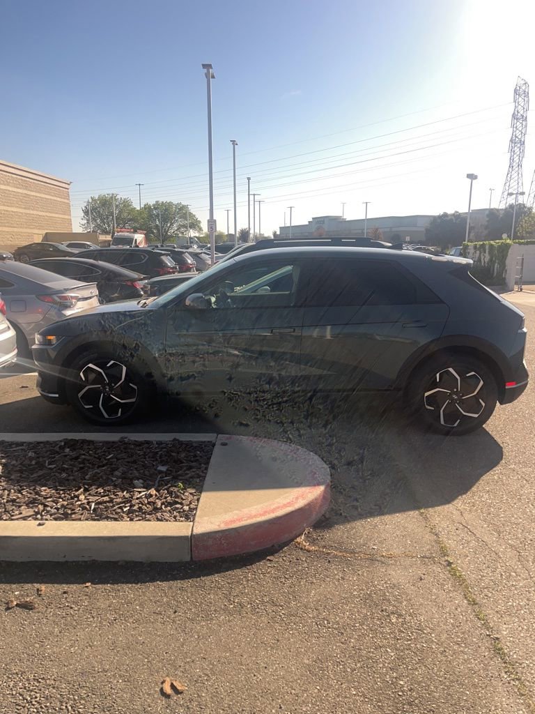 Used 2023 Hyundai Ioniq 5 SEL w/ Cargo Package image 3