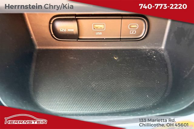 Used 2024 Kia Seltos S FWD image 16