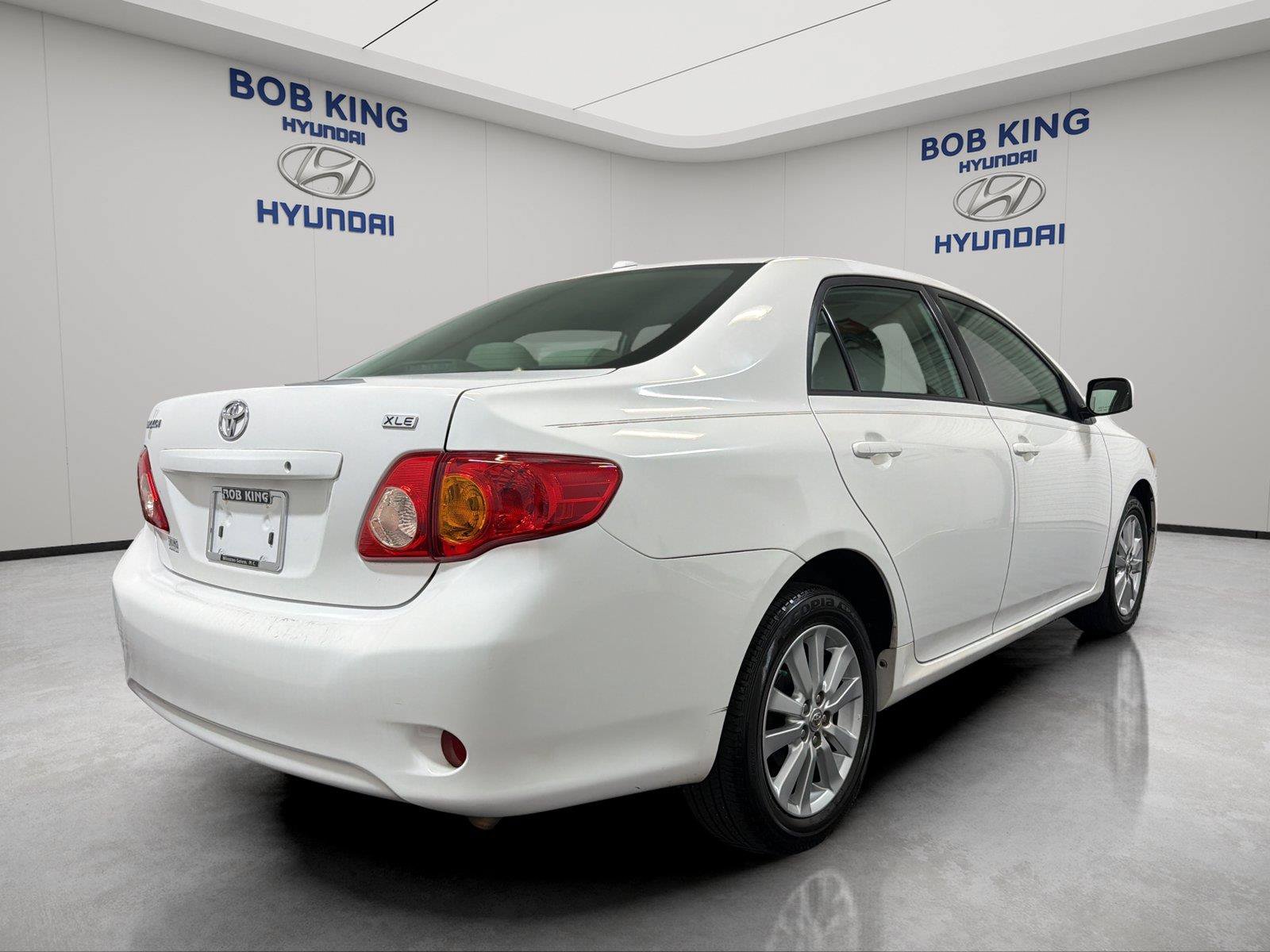 Used 2010 Toyota Corolla XLE FWD image 5