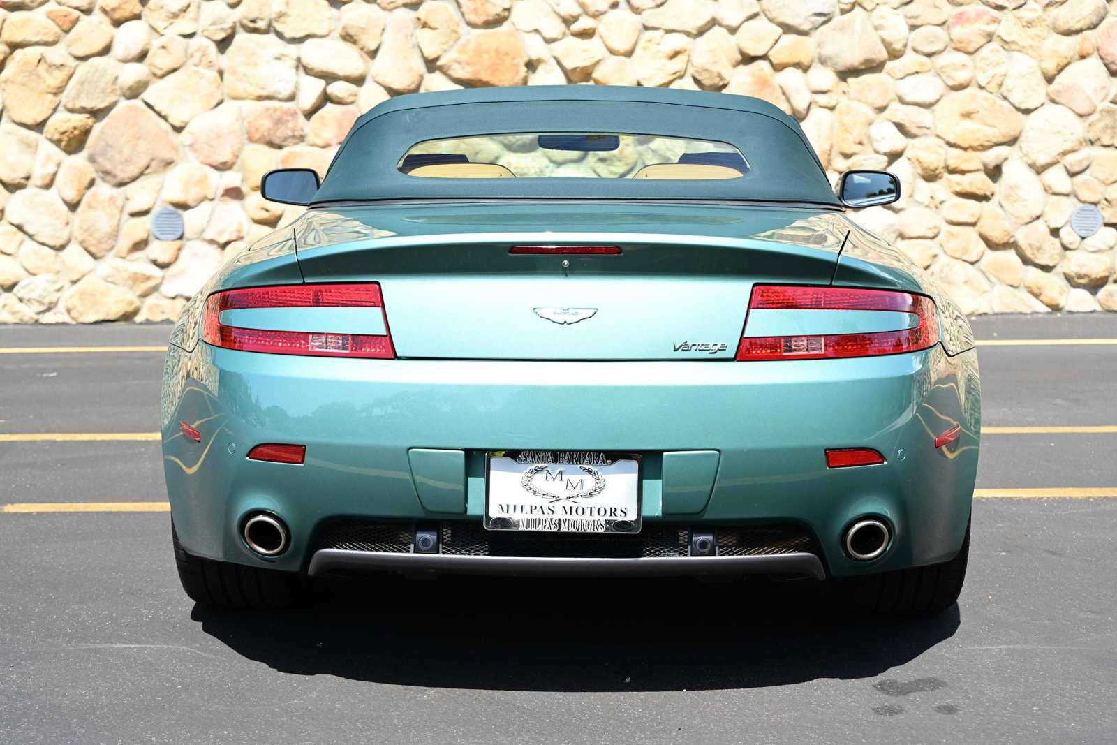 Used 2008 Aston Martin V8 Vantage Roadster RWD image 7