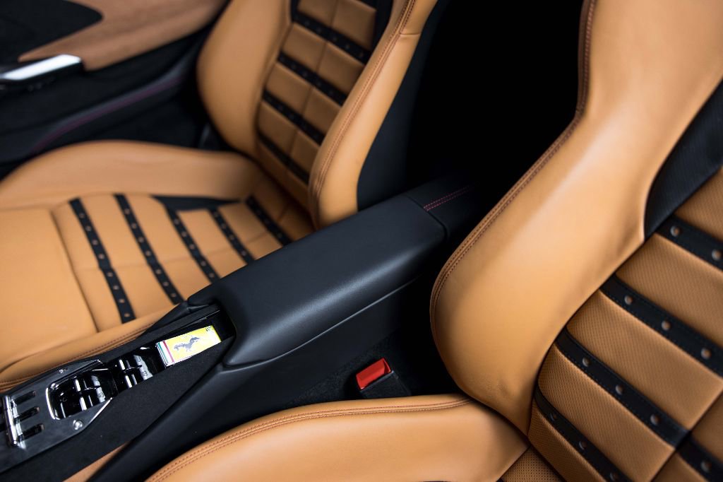 Used 2024 Ferrari 296 GTS image 26