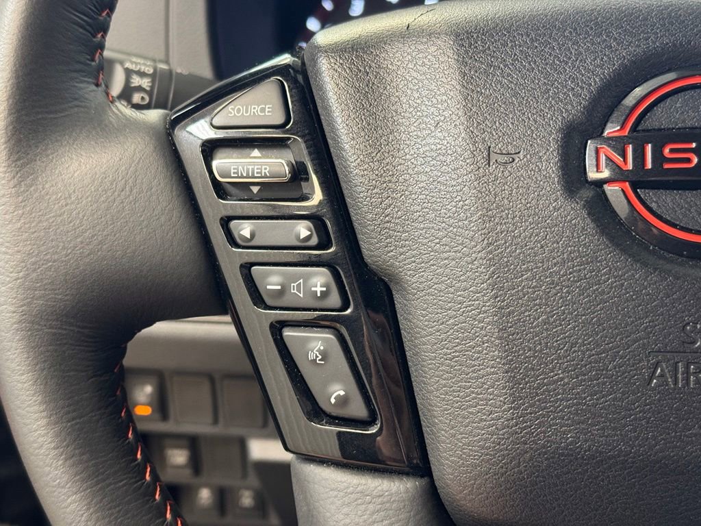 Used 2026 Nissan Frontier PRO-4X AWD/4WD image 37
