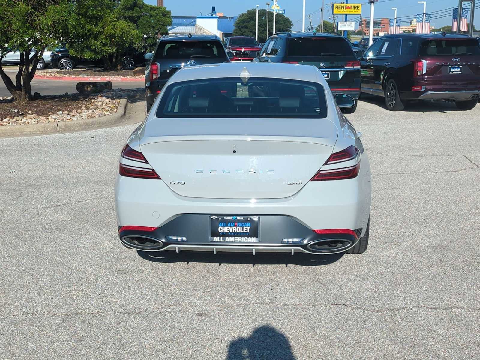 Used 2025 Genesis G70 2.5T image 7