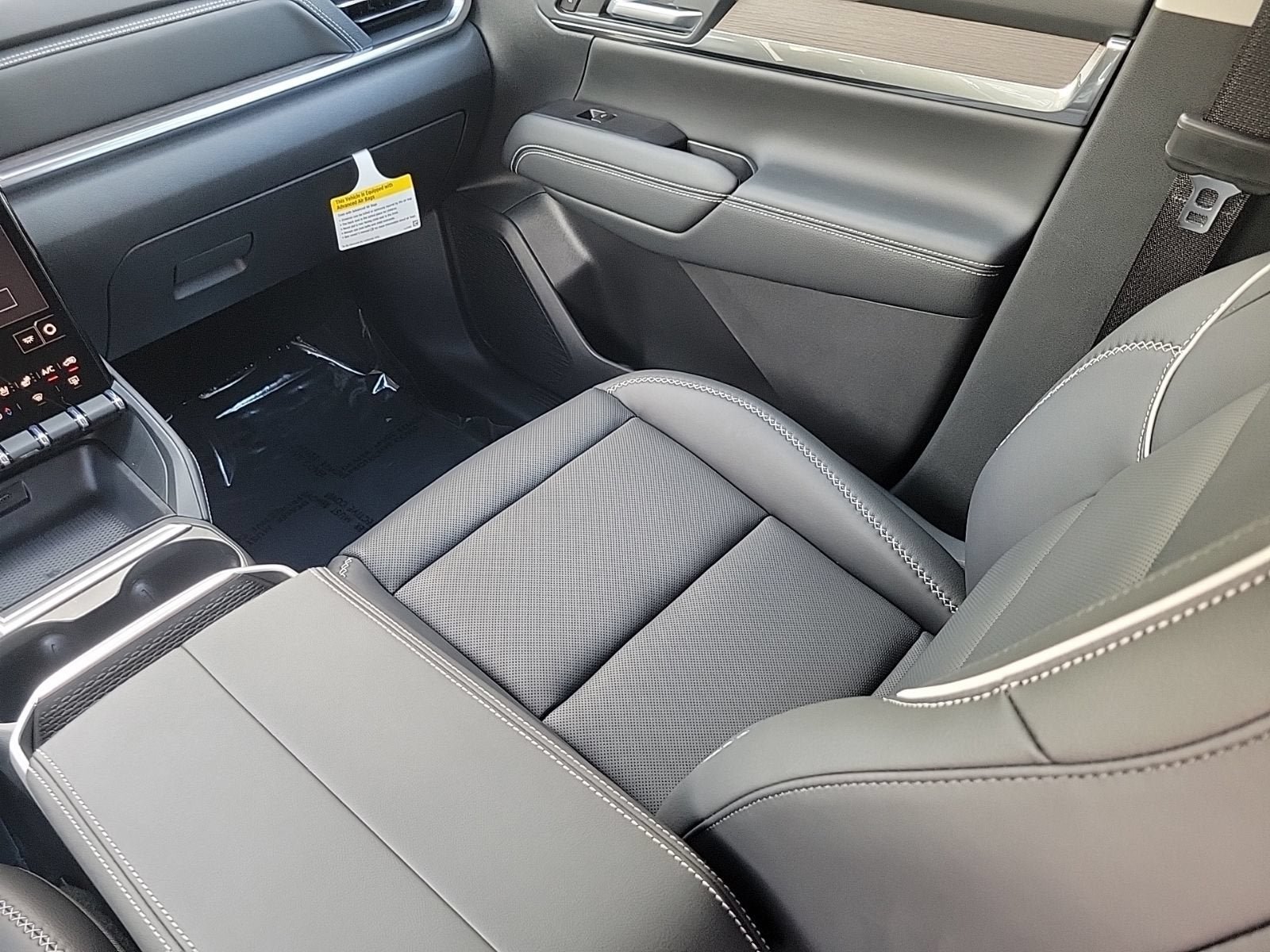 New 2026 GMC Terrain Denali AWD/4WD image 13