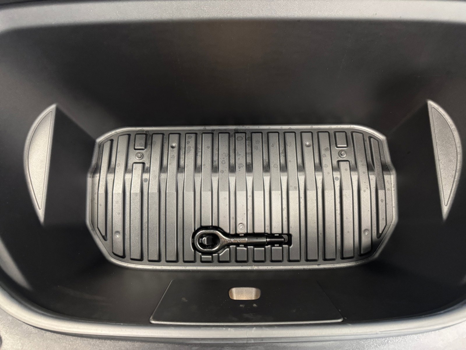 Used 2020 Tesla Model Y Performance image 22