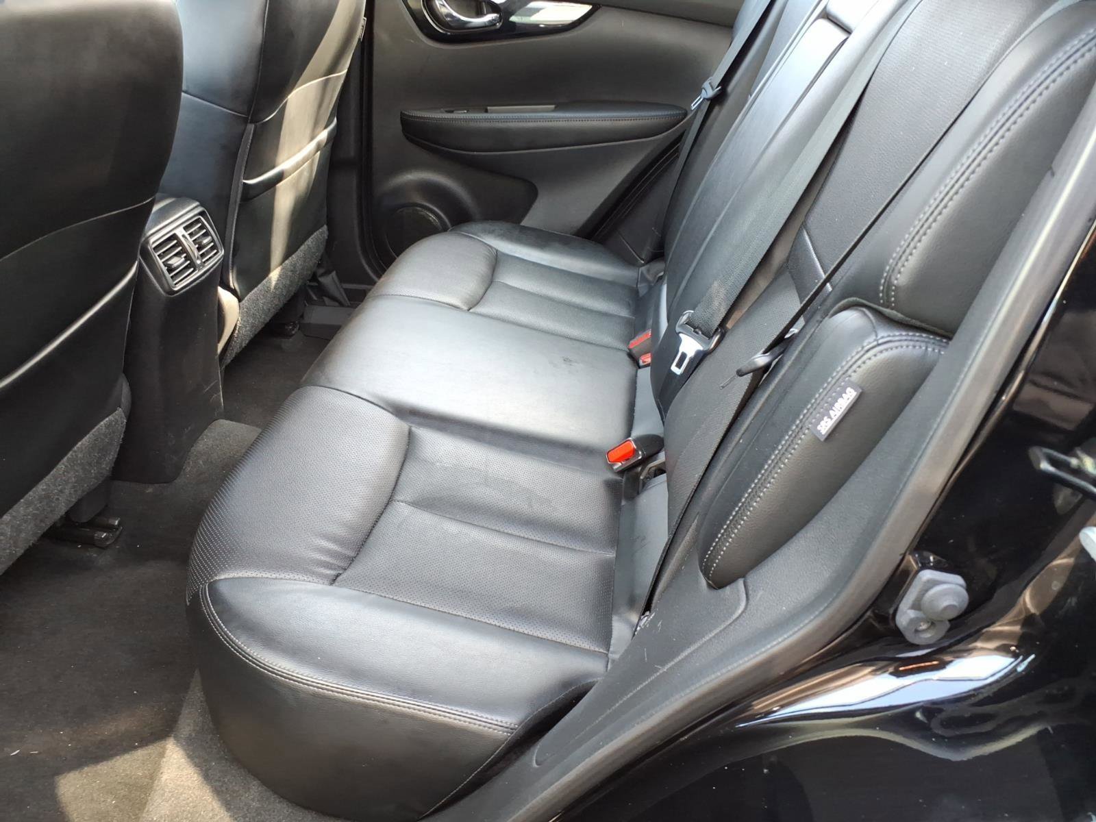 Used 2022 Nissan Rogue Sport SL AWD/4WD image 7
