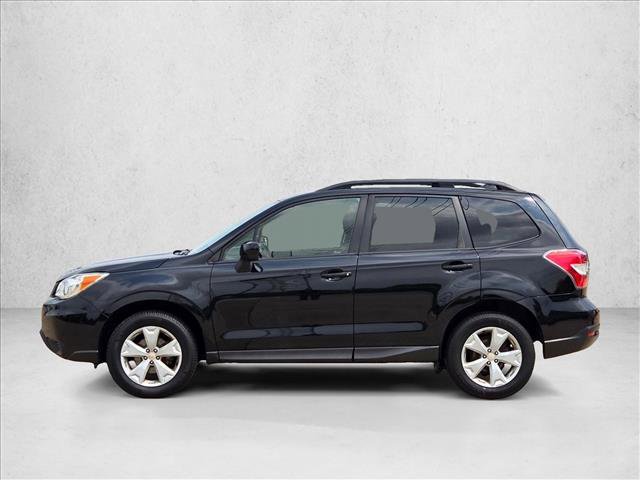 Used 2016 Subaru Forester 2.5i Premium w/ All-Weather Package AWD/4WD image 8