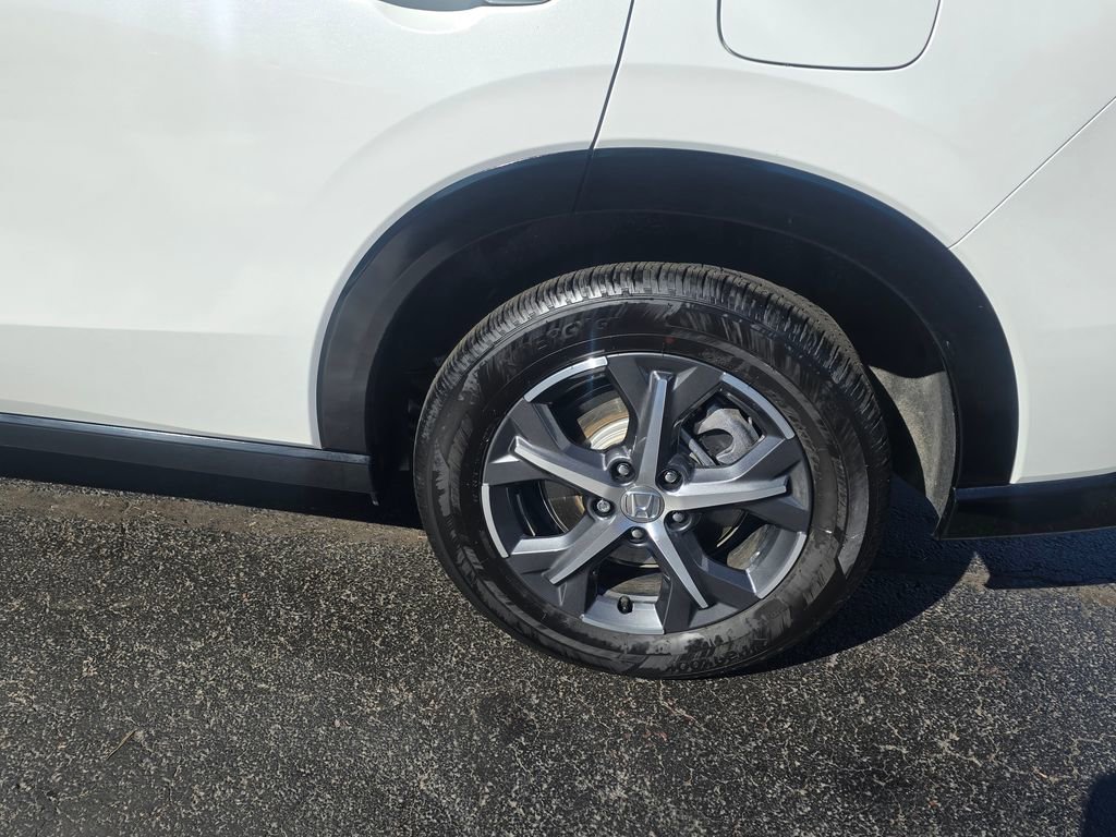 Used 2025 Honda HR-V EX-L image 4
