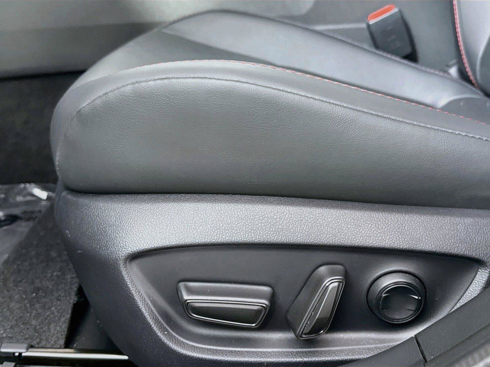 Certified 2026 Toyota Prius Plug-In Hybrid FWD image 31