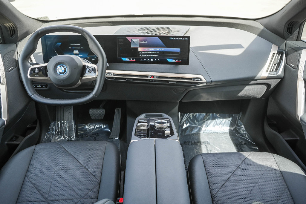 Certified 2024 BMW iX xDrive50 w/ Sport Package AWD/4WD image 12