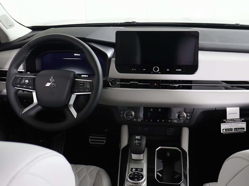 New 2026 Mitsubishi Outlander SEL AWD/4WD image 41
