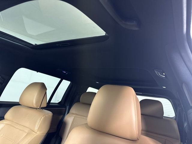 Used 2025 Hyundai Santa Fe Limited image 40