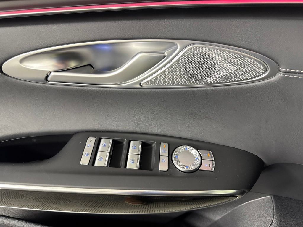 New 2026 Genesis GV70 2.5T AWD/4WD image 16