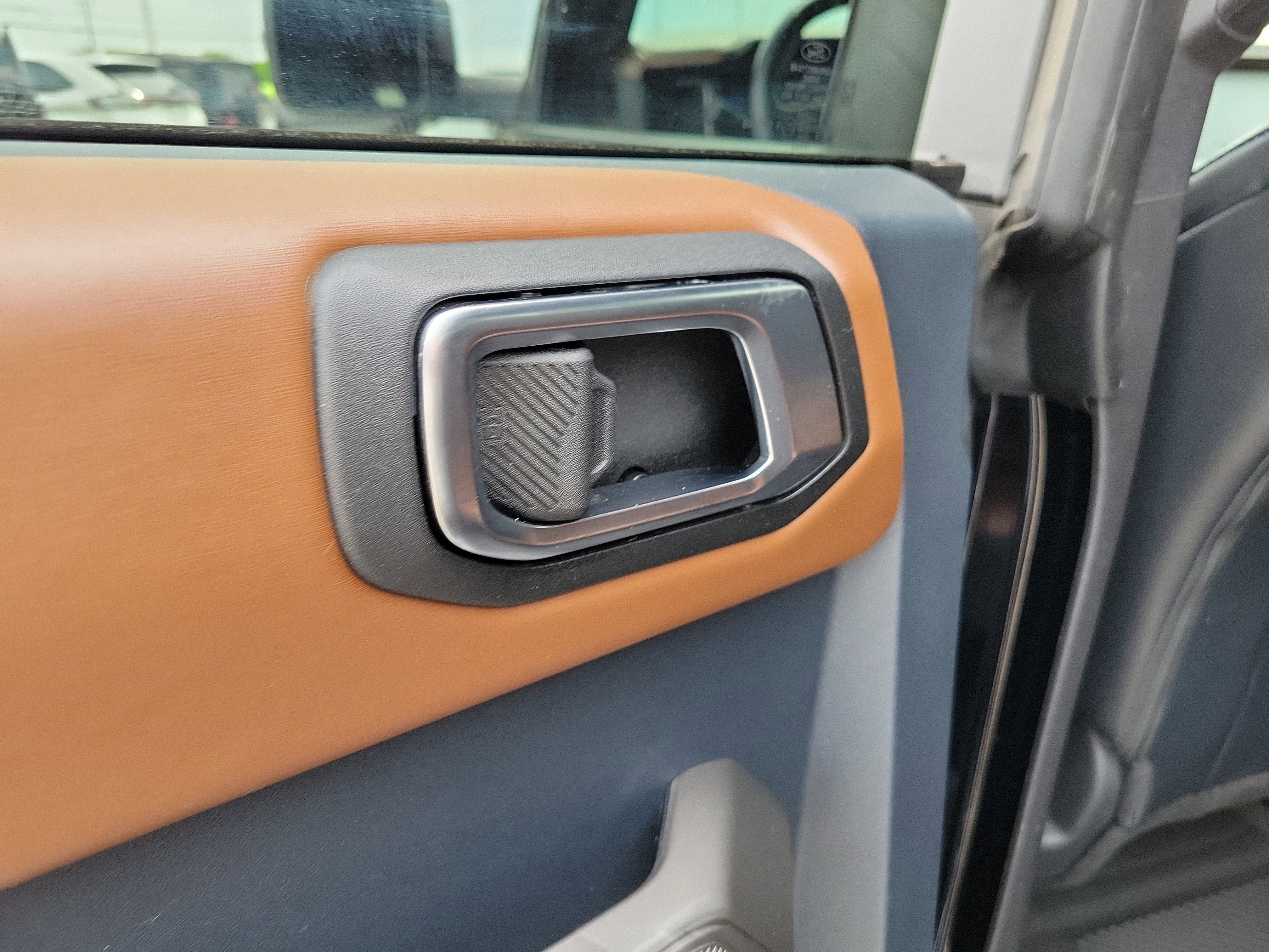 Used 2023 Ford Bronco Outer Banks AWD/4WD image 15