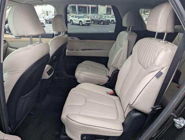 Used 2025 Hyundai Palisade Limited FWD image 8