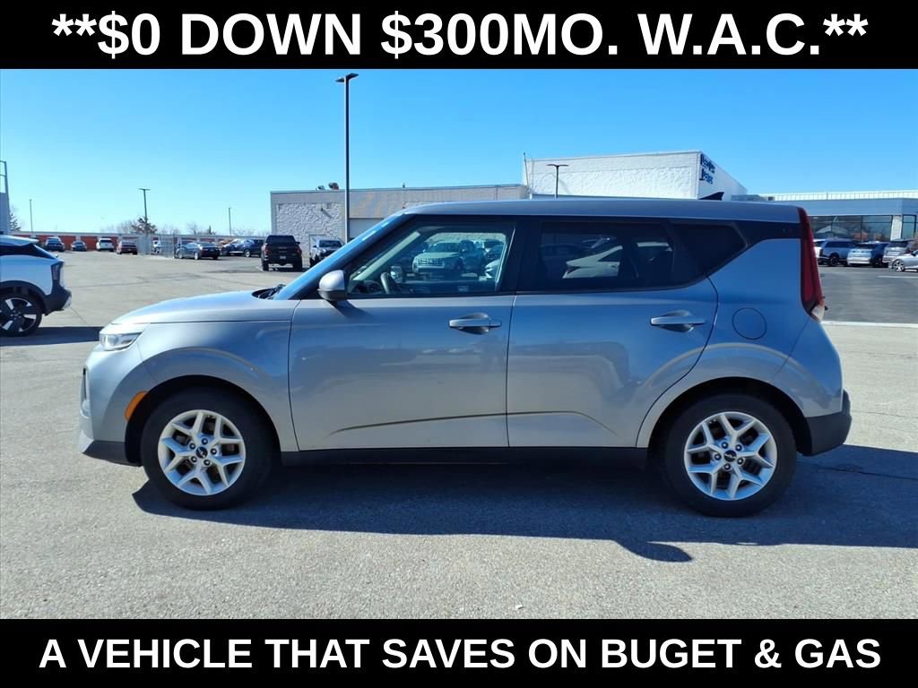 Used 2022 Kia Soul LX w/ Technology Package FWD image 5