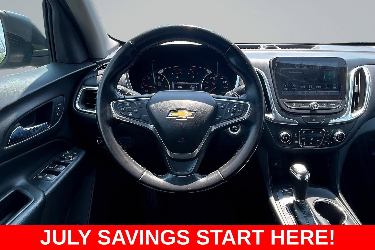 Used 2018 Chevrolet Equinox LT w/ Sun & Infotainment Package AWD/4WD image 10