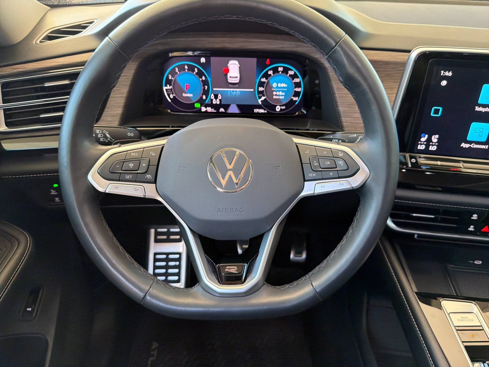 Used 2024 Volkswagen Atlas SEL Premium R-Line AWD/4WD image 14