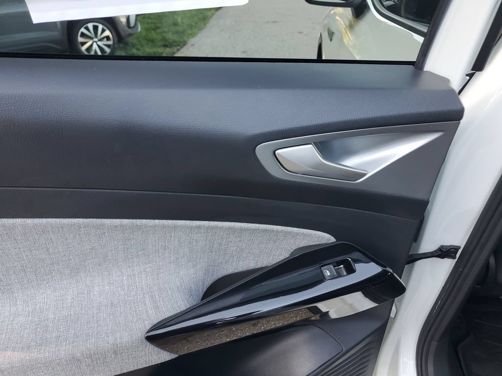 Certified 2023 Volkswagen ID.4 Pro RWD image 18