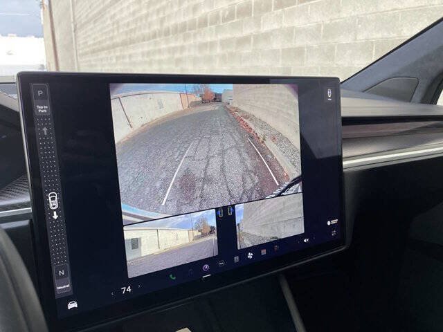Used 2022 Tesla Model X Plaid AWD/4WD image 16