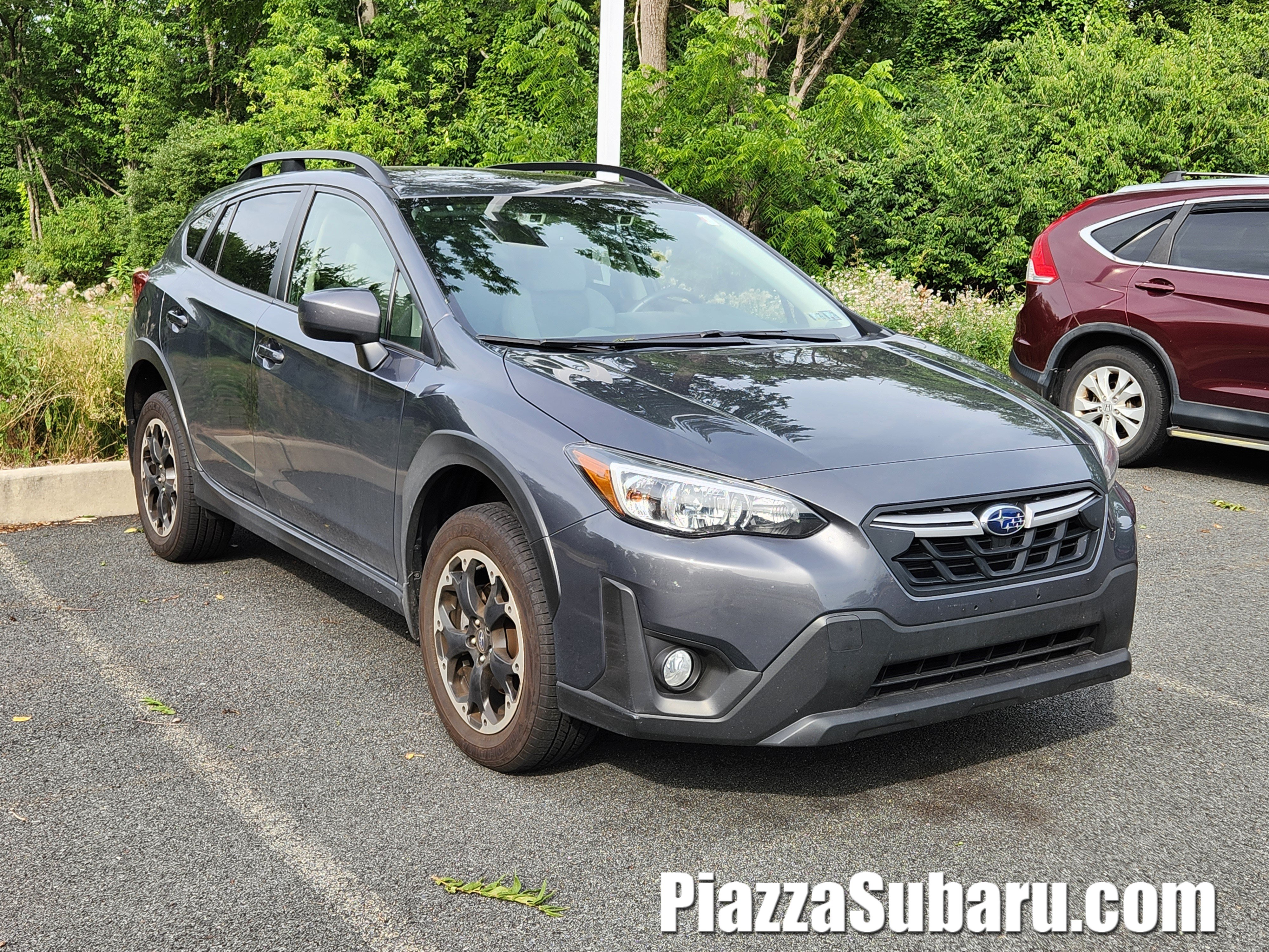 Certified 2022 Subaru Crosstrek 2.0i Premium w/ Moonroof Package AWD/4WD image 1