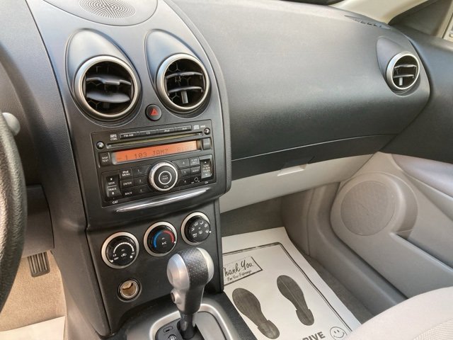 Used 2011 Nissan Rogue S image 18