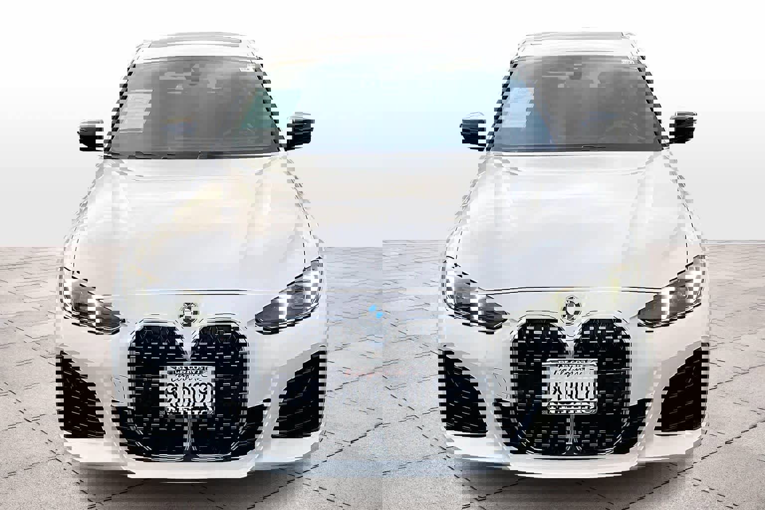 Used 2025 BMW 430i xDrive w/ M Sport Package image 3