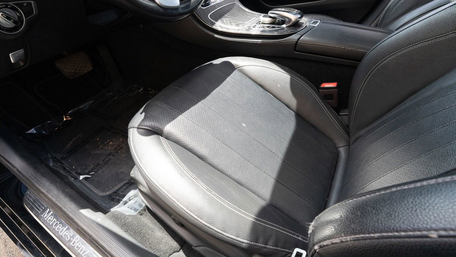 Used 2019 Mercedes-Benz E 300 w/ Premium 1 Package image 28