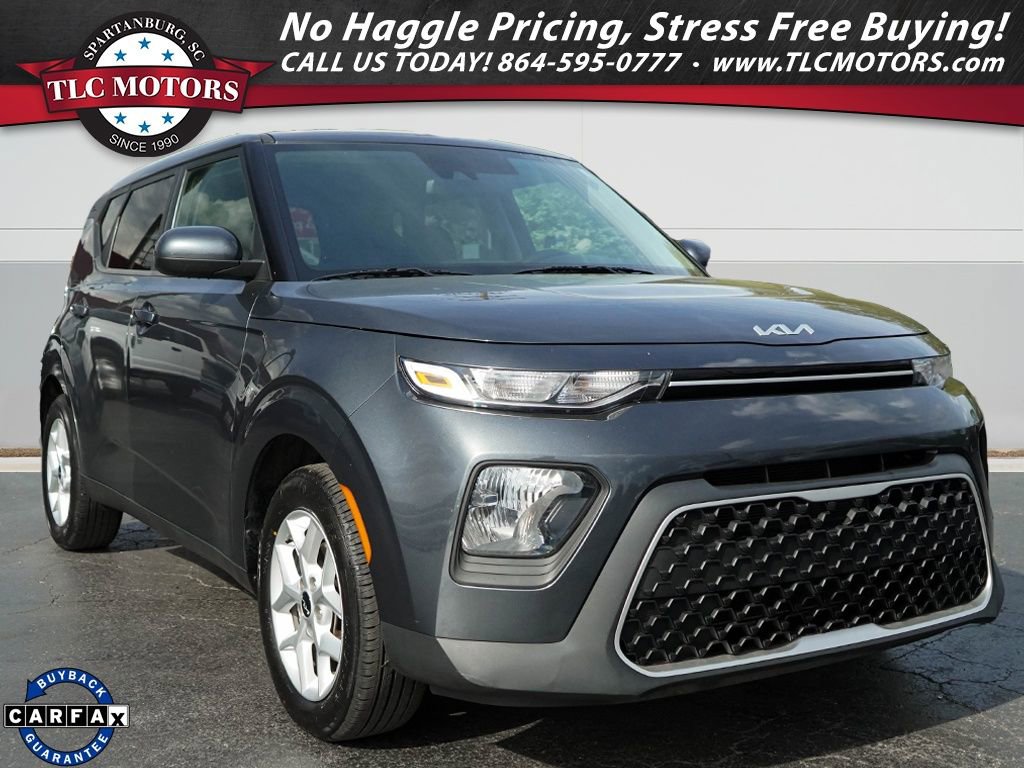 Used 2022 Kia Soul LX w/ Technology Package image 1