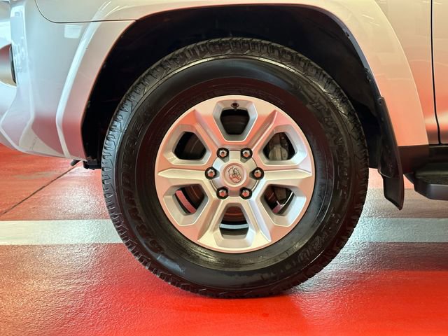 Certified 2024 Toyota 4Runner SR5 RWD image 30