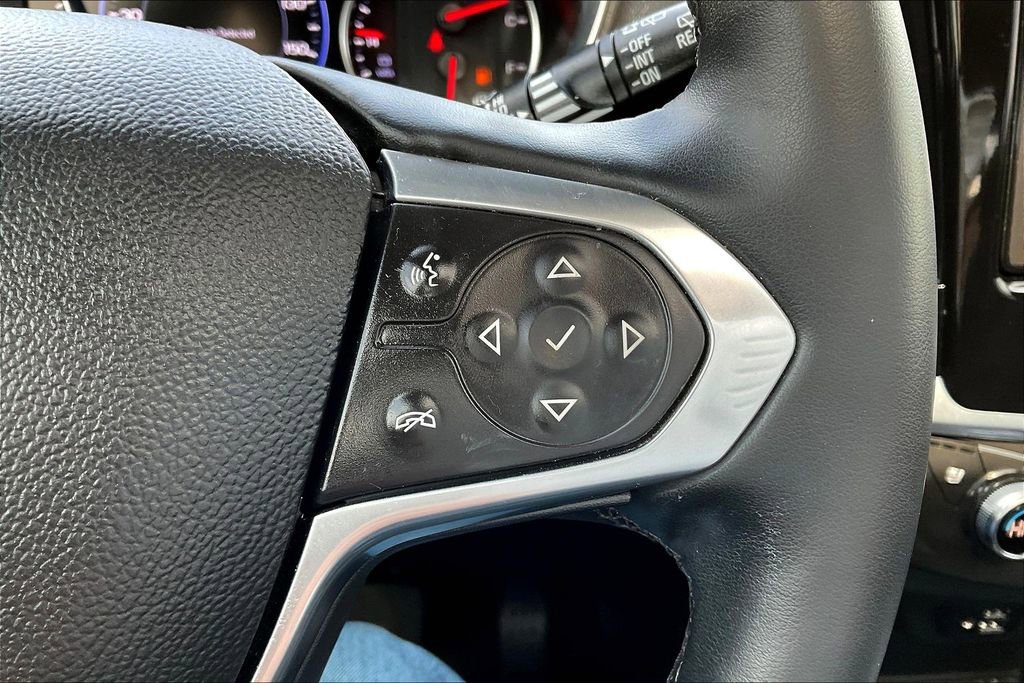 Used 2023 Chevrolet Traverse High Country image 21