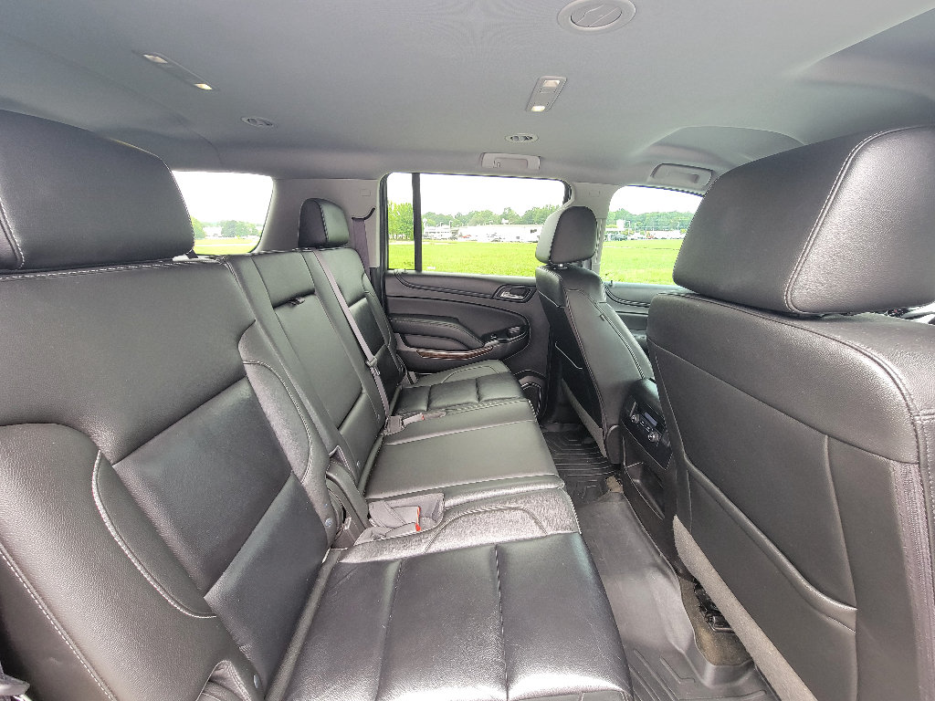 Used 2017 Chevrolet Suburban LT AWD/4WD image 34