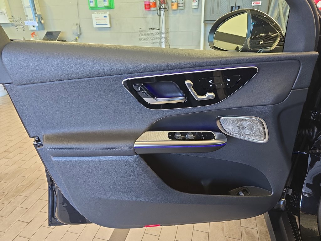 Certified 2026 Mercedes-Benz GLC 300 image 30