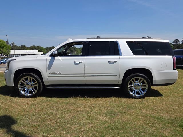 Used 2017 GMC Yukon XL SLT w/ Premium Edition image 4