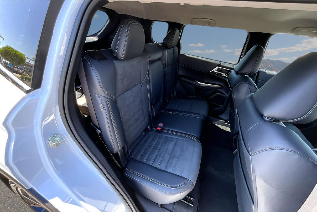 New 2026 Nissan Rogue SL AWD/4WD image 10